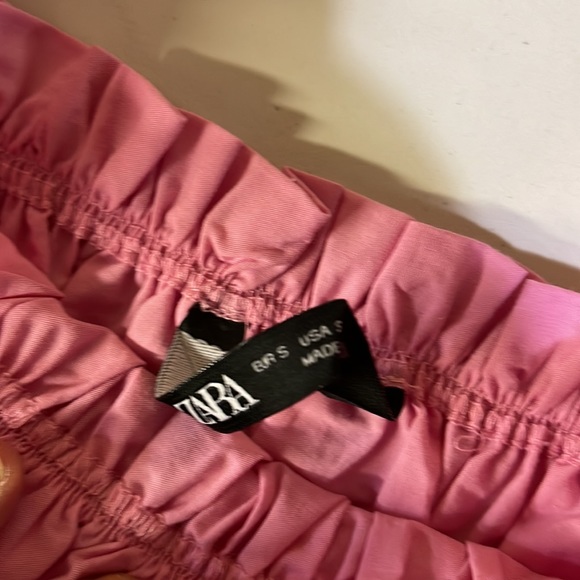 Zara Small Crop Top - Picture 2 of 2